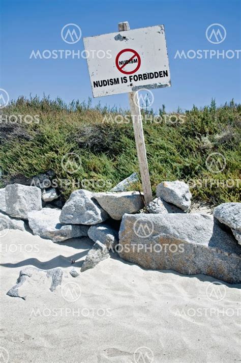 voyeur naturists